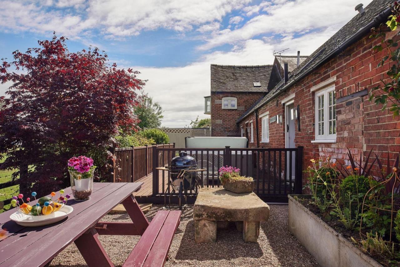 Вілла Hollington Barns Ашборн Екстер'єр фото